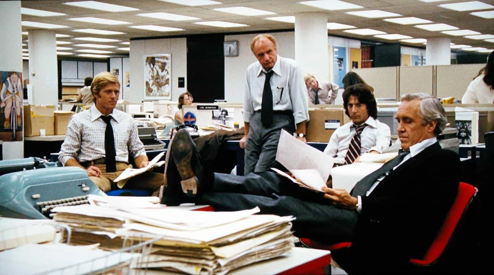 Deep Focus Shot - Best Camera Movement and Camera Angles - All The President's Men