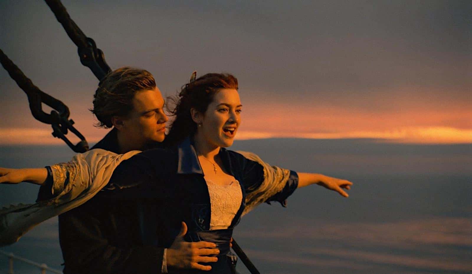 Define-Internal-and-External-Conflict-Titanic-Flying