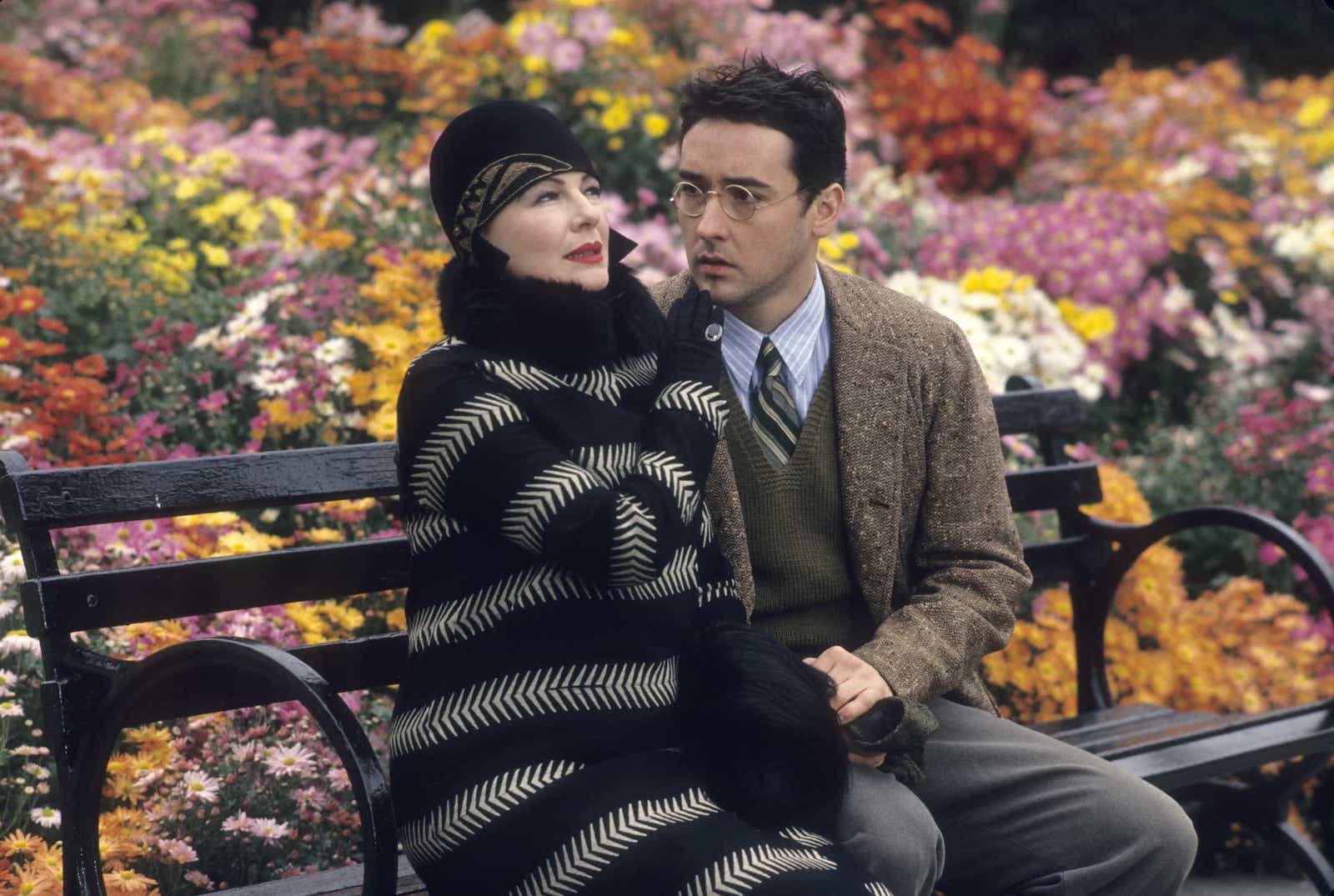 Best Comedy Films - Bullets Over Broadway - Woody Allen - StudioBinder Best Comedy Films - Bullets Over Broadway - Woody Allen - StudioBinder