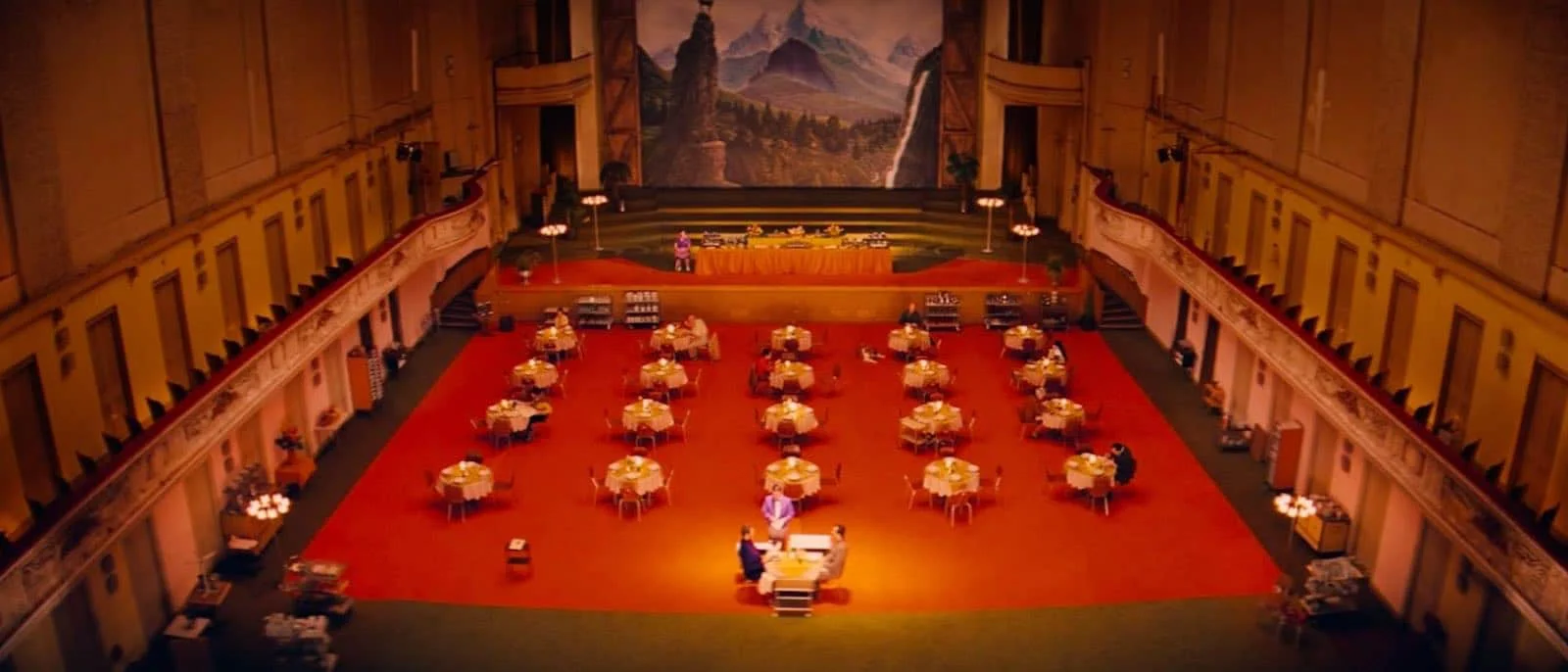 Establishing Shot - Grand Budapest Hotel - Dinner Scene