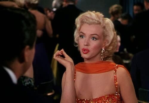 what-is-the-male-gaze-definition-and-examples-in-film