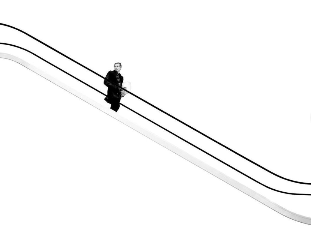 White as negative space — photo by Alan Schaller