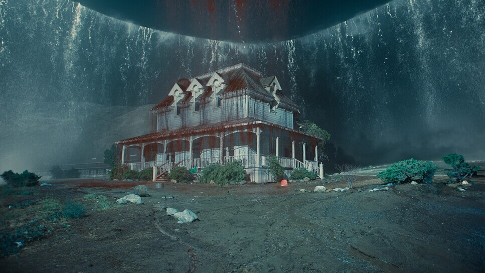 Hoyte van Hoytema Movies Cinematography Style Explained A spectacle about spectacle