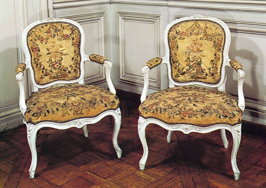 What is Rococo Art Rococo furniture