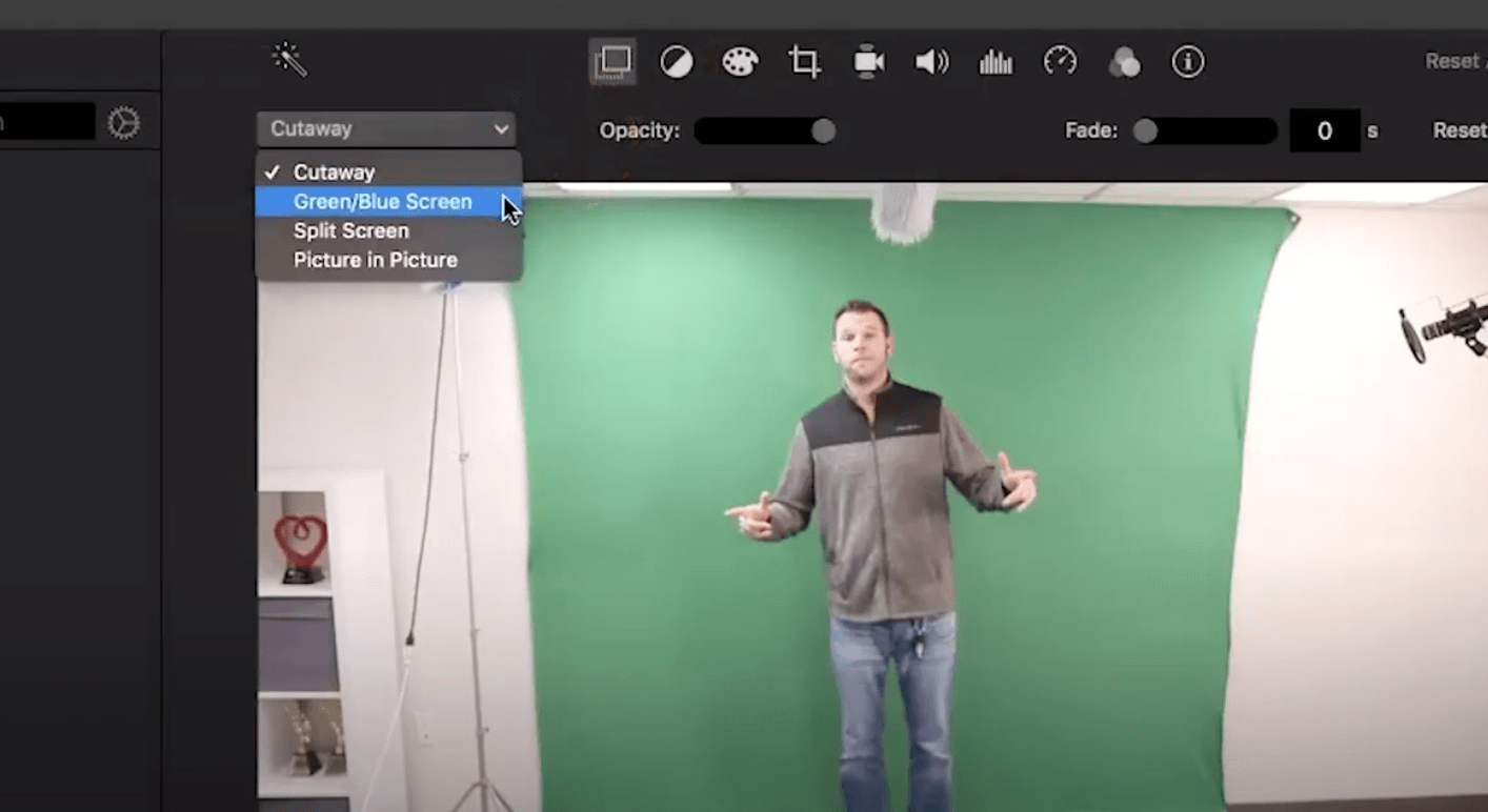 How to Use a Green Screen in iMovie Blue Screen green screen iMovie tutorial