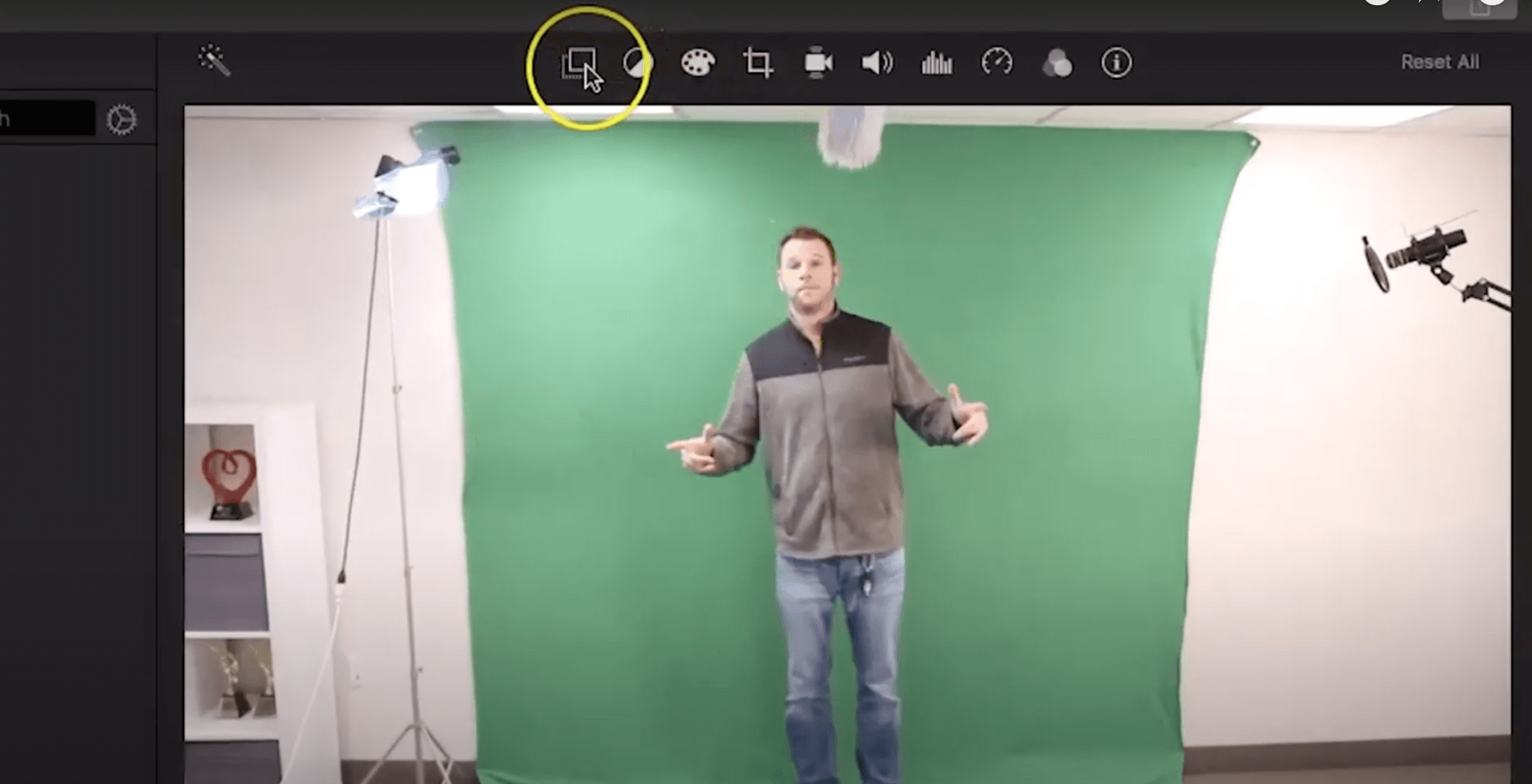 How to Use a Green Screen in iMovie — 4 Quick and Easy Steps