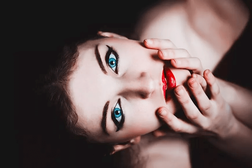 What is Glamour Photography Glamour photography poses