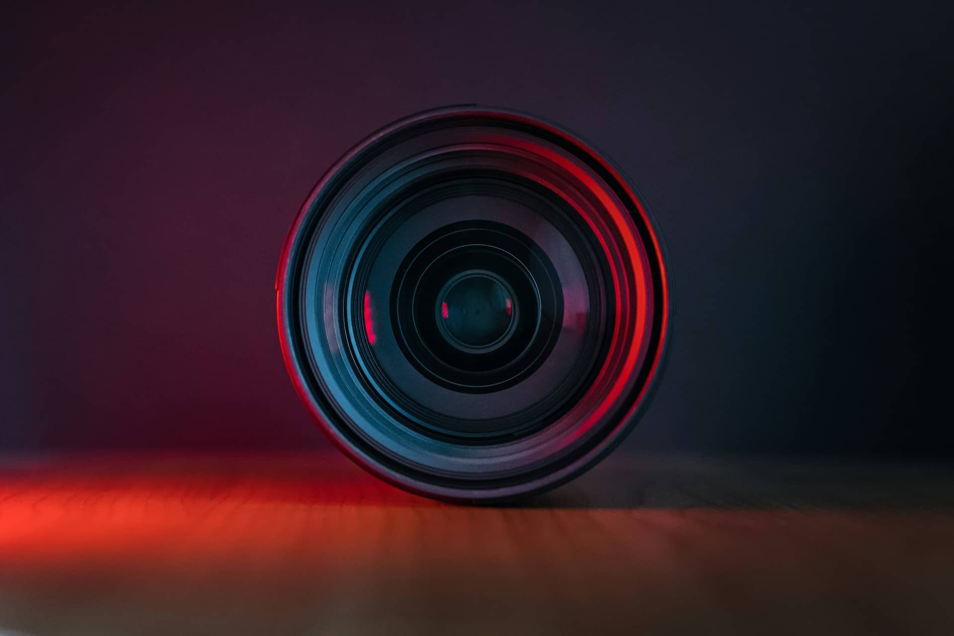 What is Depth of Field Shallow and Deep DOF StudioBinder