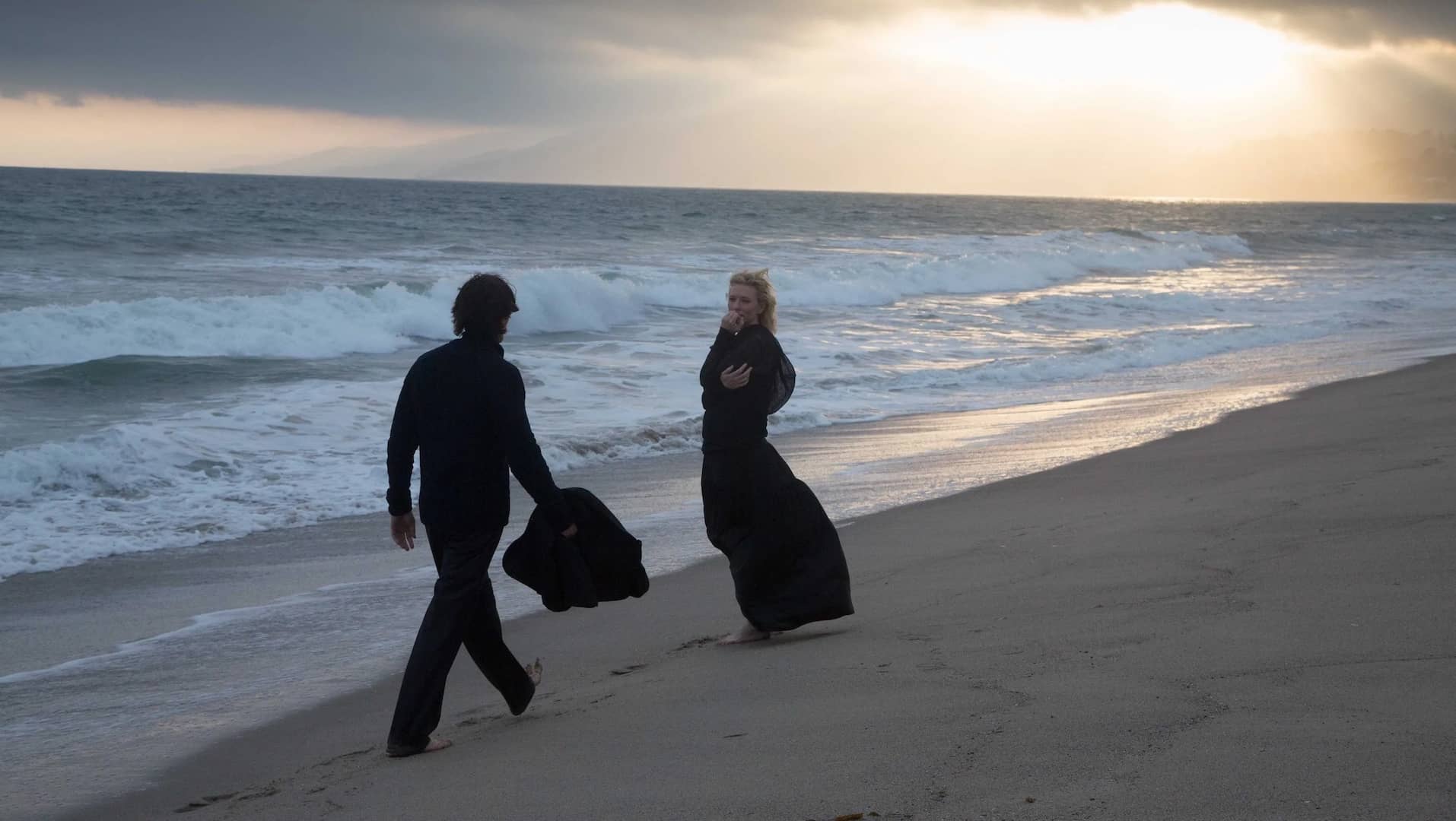 Deep Focus Shot Best Camera Movement and Camera Angles Knight of Cups Christian Bale
