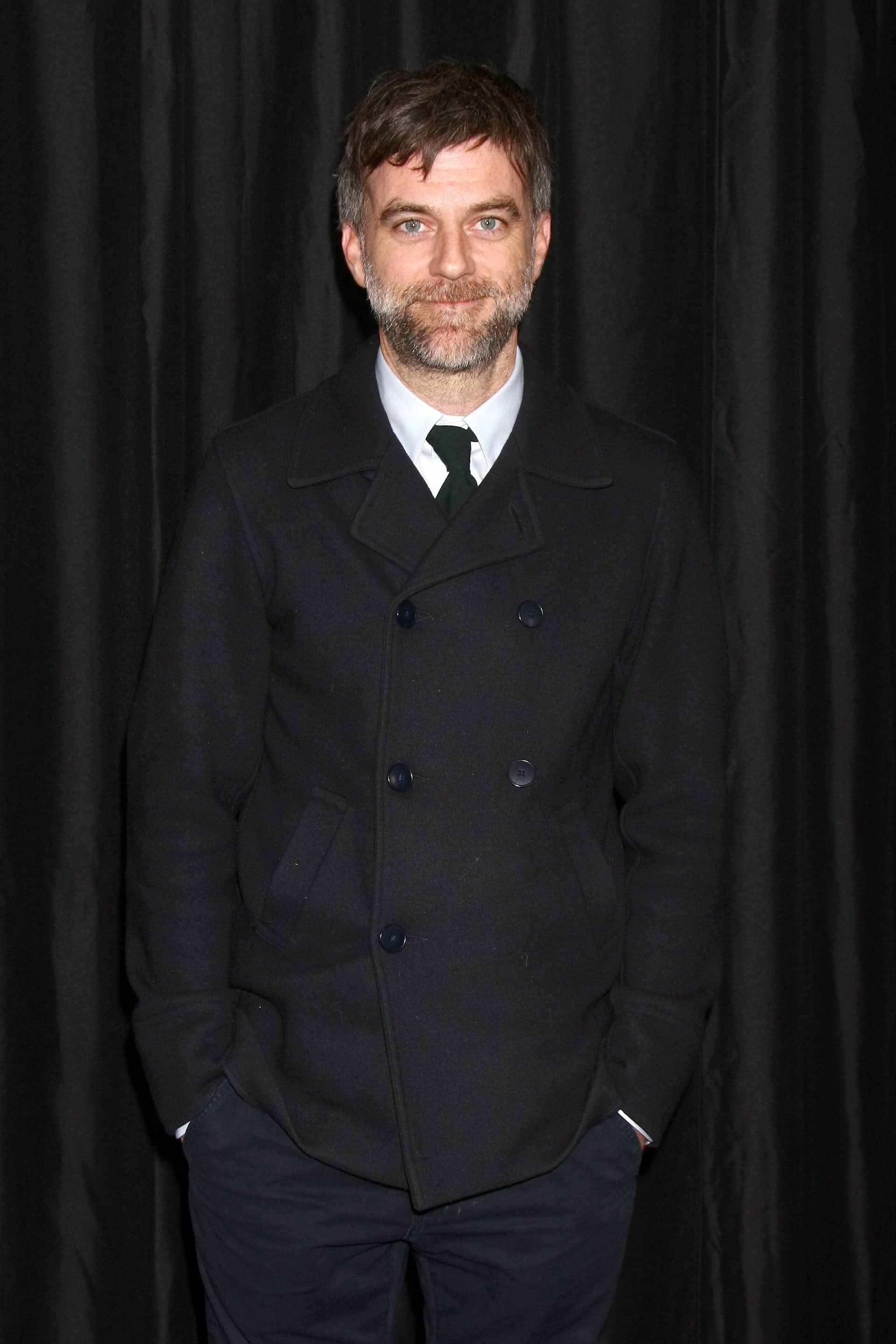 Above the Line vs Below the Line in Film Explained Below the line film positions Director Paul Thomas Anderson Press Photo