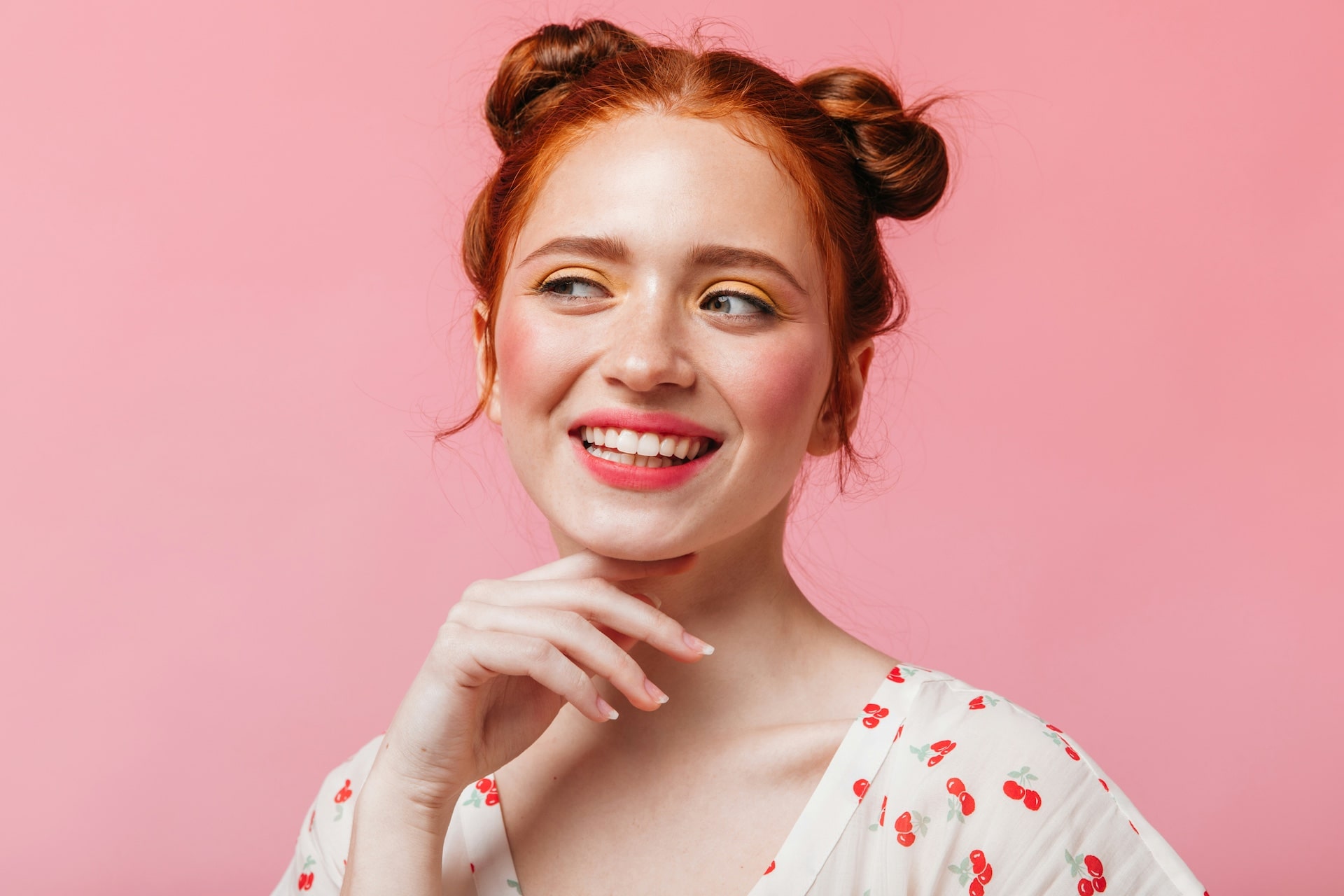 What is Portrait Photography Glamour portrait photo