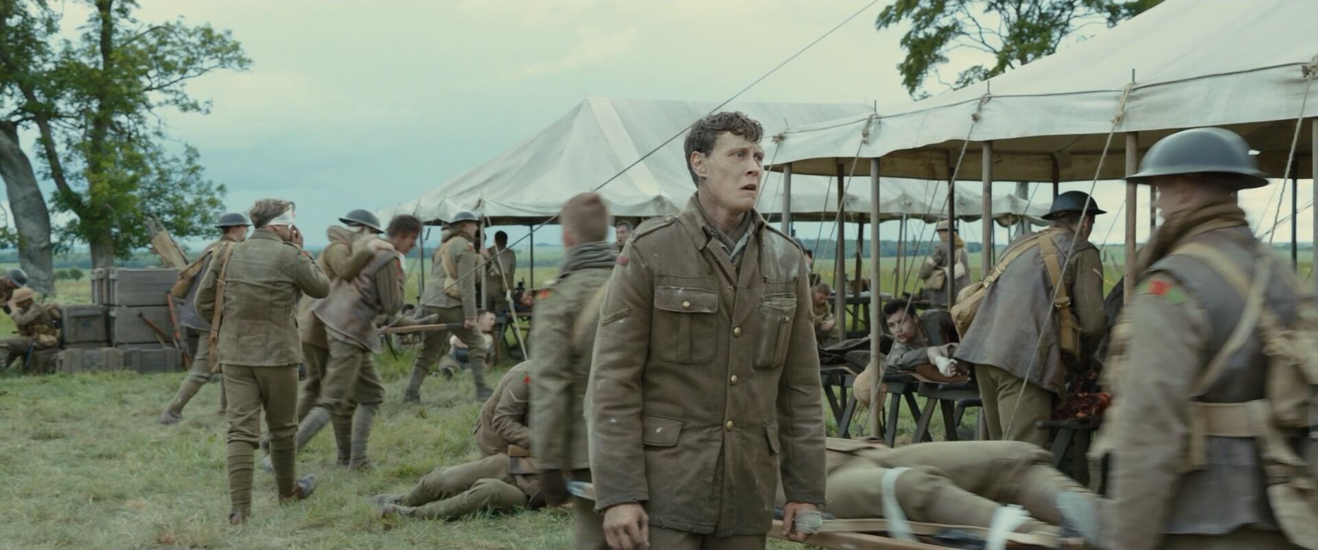 Cowboy Shot Example CS of George MacKay from