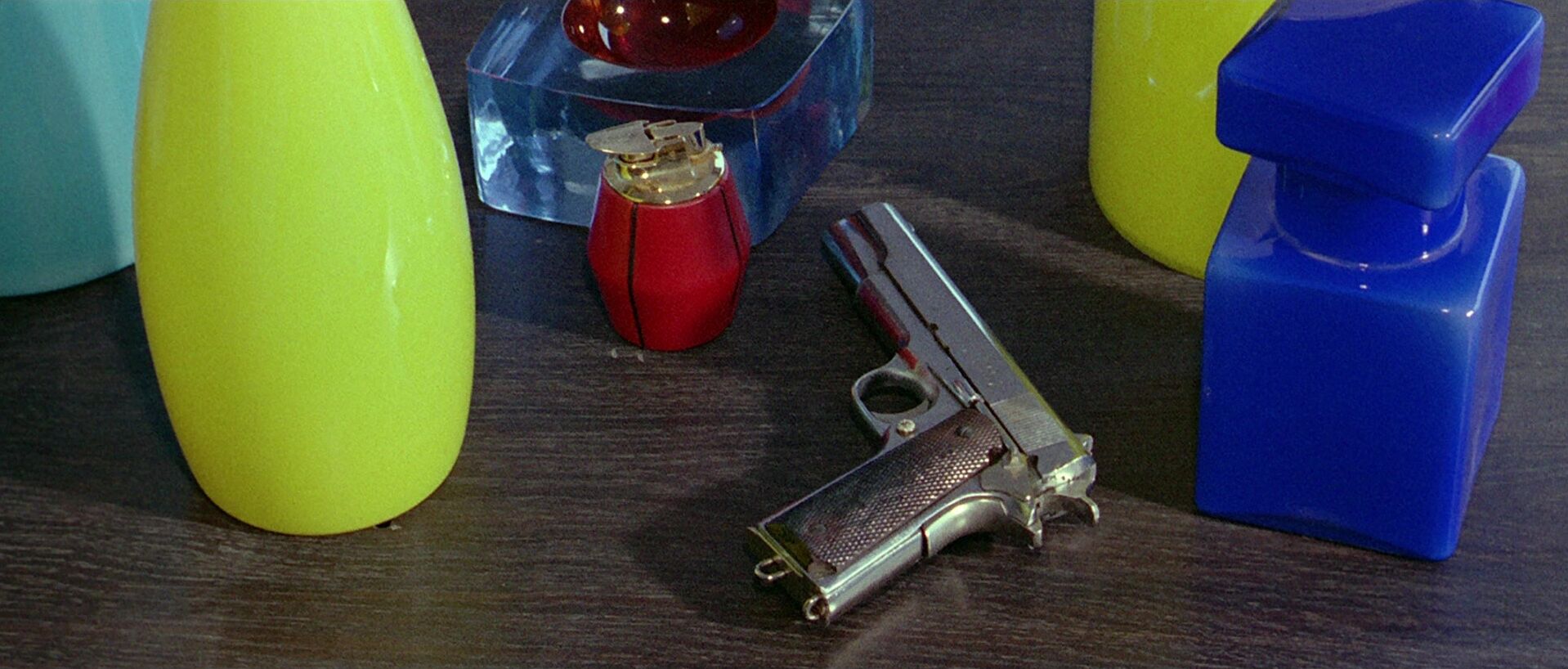 Contrast in Film Example Contrast Shot from Pierrot le Fou