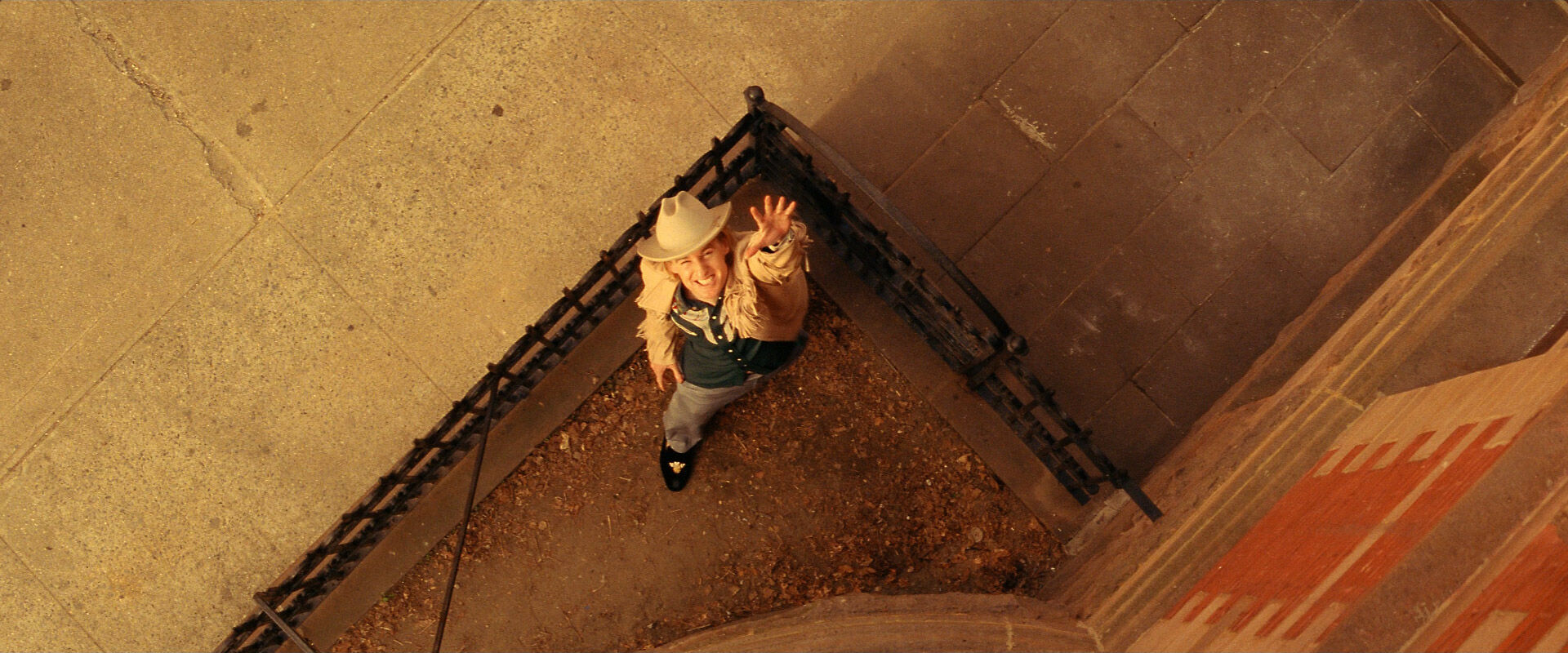 Shape in Film Example Shape in Film Shot of Owen Wilson from The Royal Tenenbaums