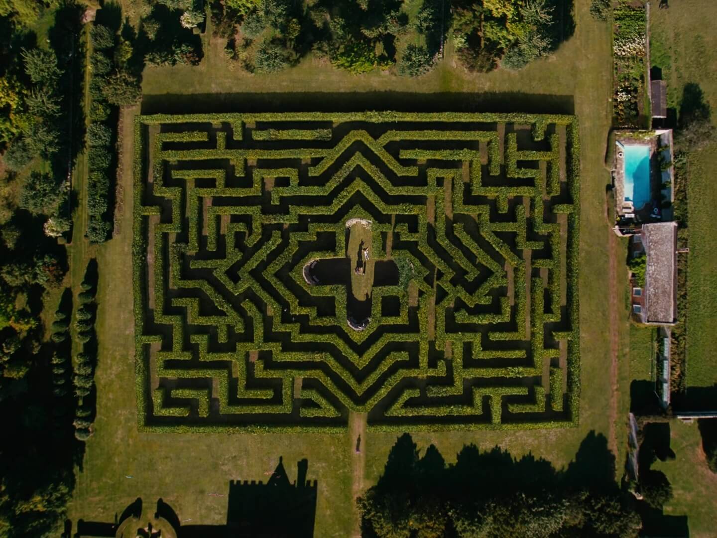 Drone Shot Movement Example Drone Shot from Saltburn Drone Shot Movement Example Drone Shot from Saltburn