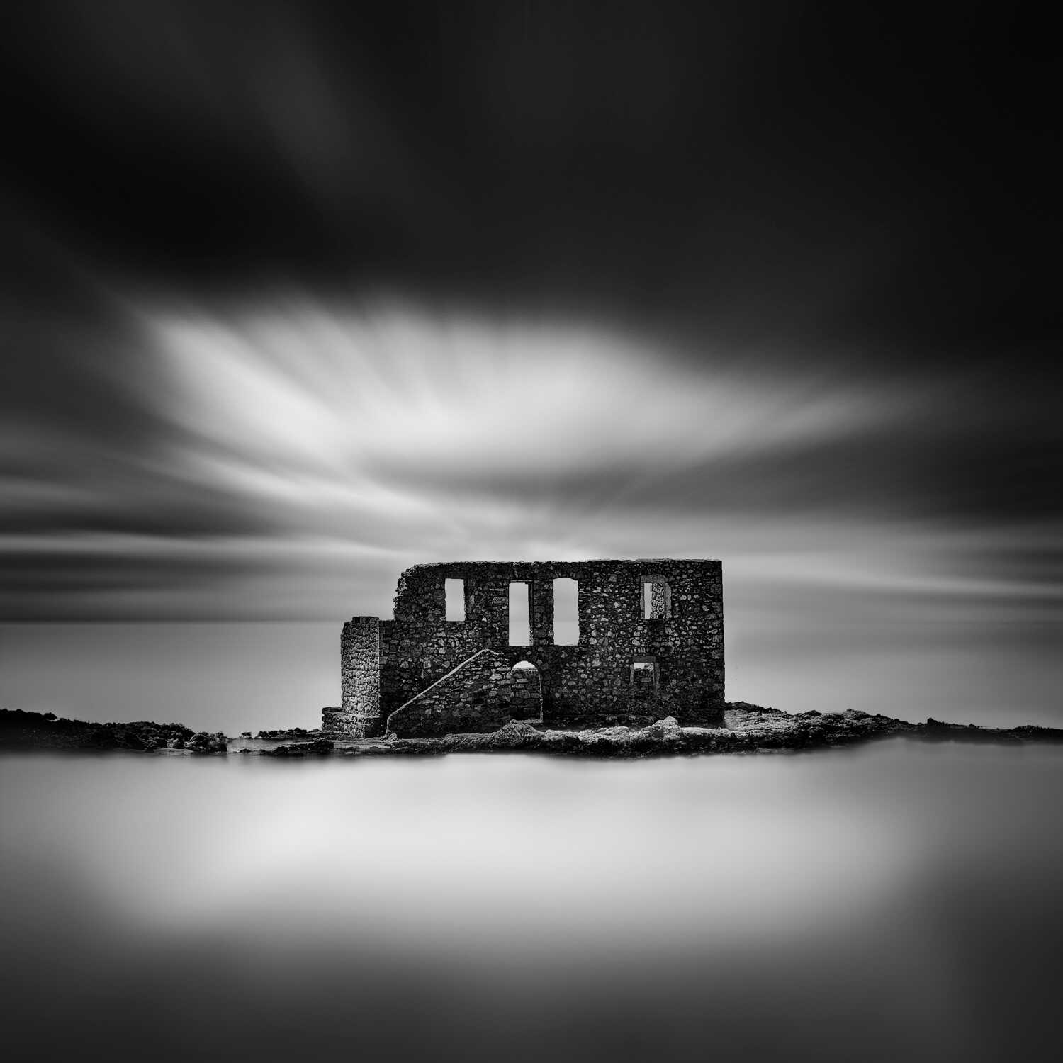 What is Long Exposure Photography — Art of Time & Light Cloud Long Exposure Photography What is Long Exposure Photography — Art of Time & Light Cloud Long Exposure Photography