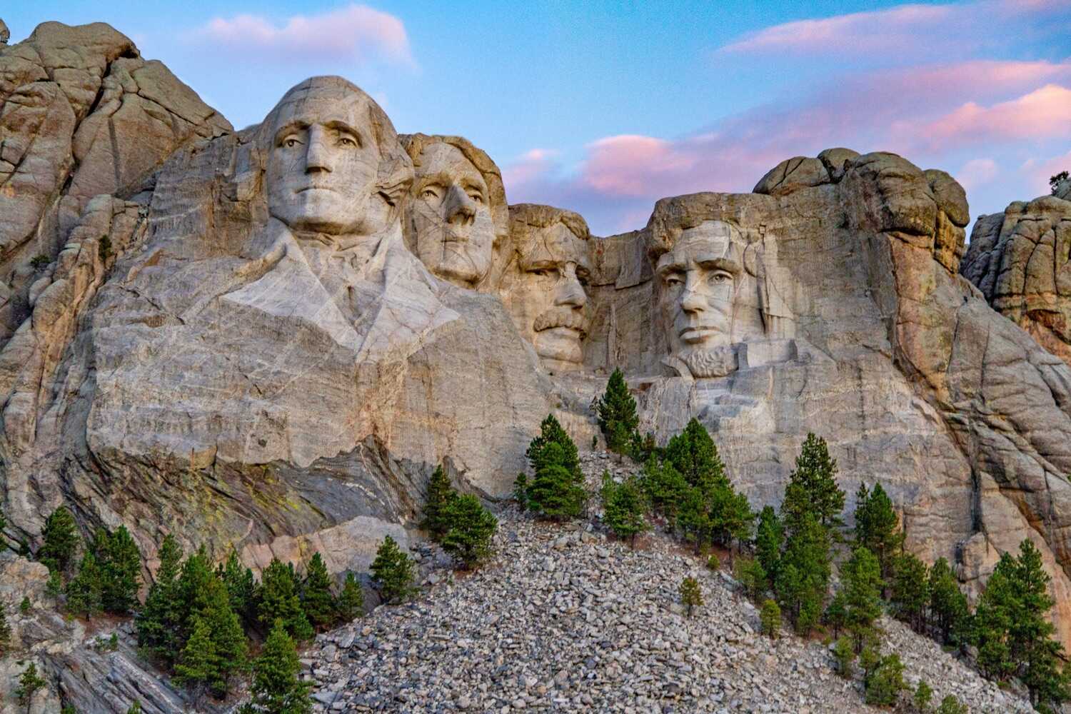 What is Proportion in Art Proportion in Art Examples Mount Rushmore What is Proportion in Art Proportion in Art Examples Mount Rushmore