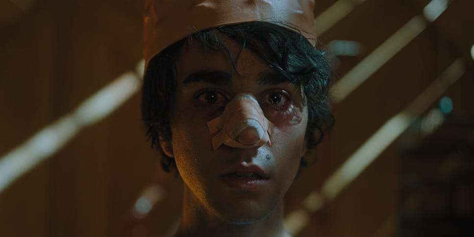 hereditary ending explained Alex Wolff Crown Ritual StudioBinder hereditary ending explained Alex Wolff Crown Ritual StudioBinder