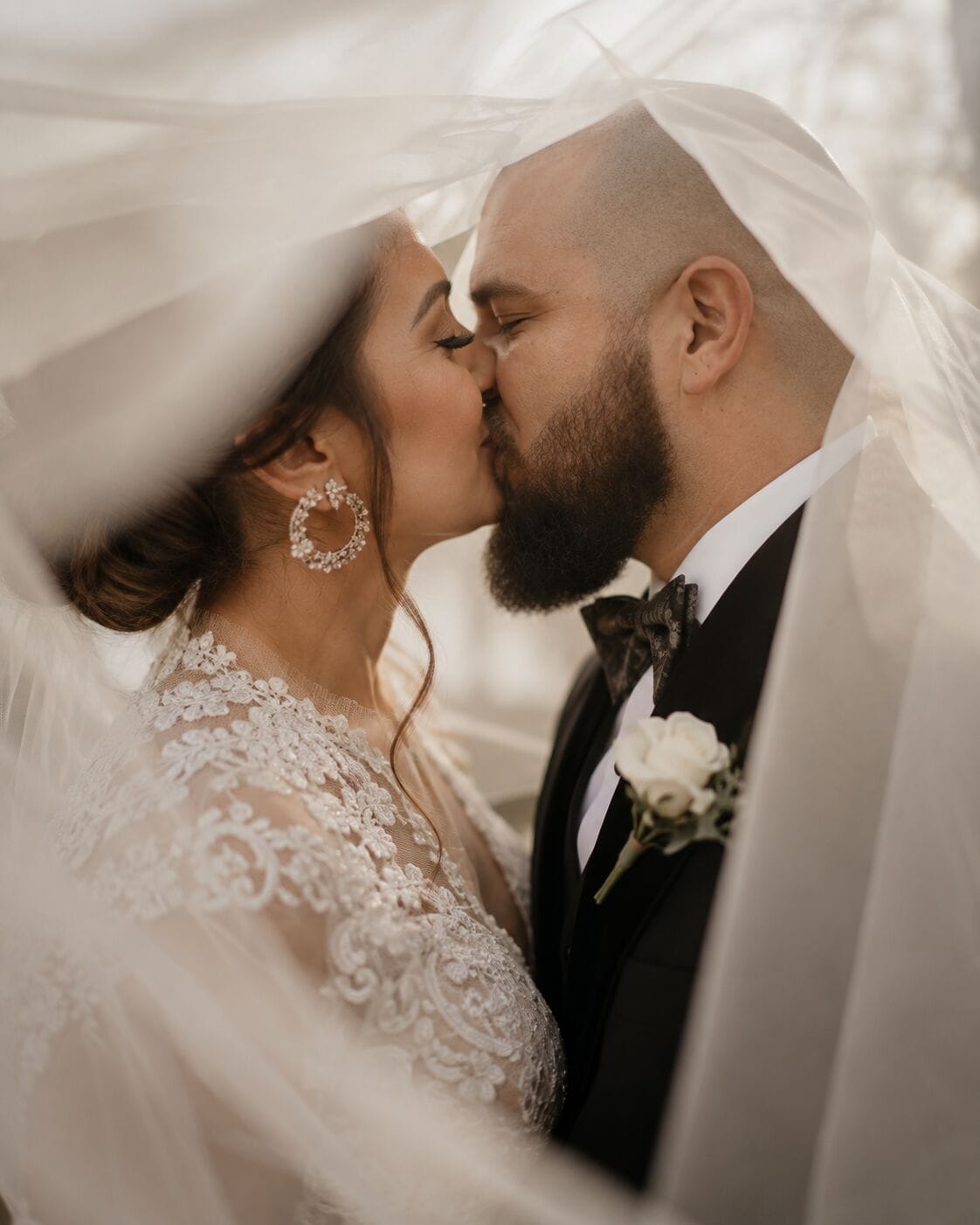 Wedding Photographer Shot List Couple portraits wedding photography Wedding Photographer Shot List Couple portraits wedding photography