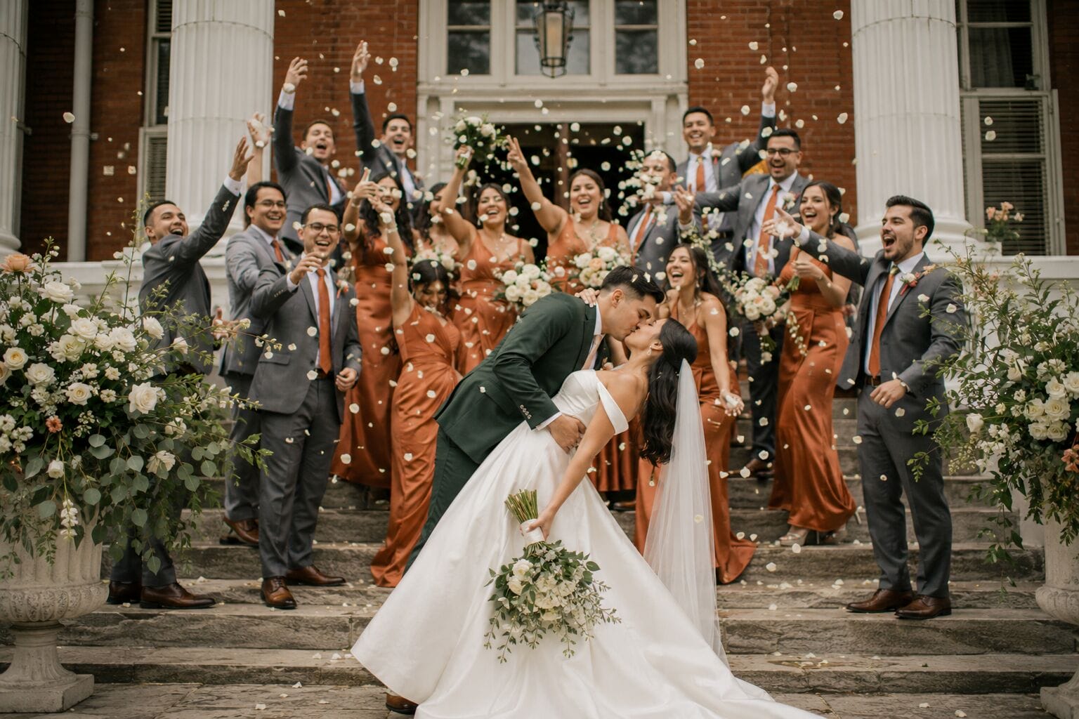 Wedding Photographer Shot List Group portraits in wedding photography Wedding Photographer Shot List Group portraits in wedding photography